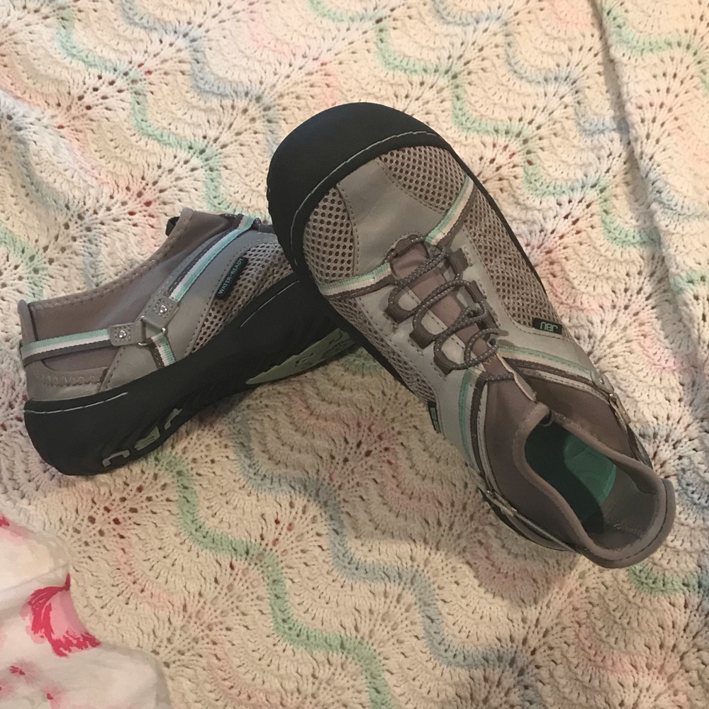WATERPROOF Shoes
